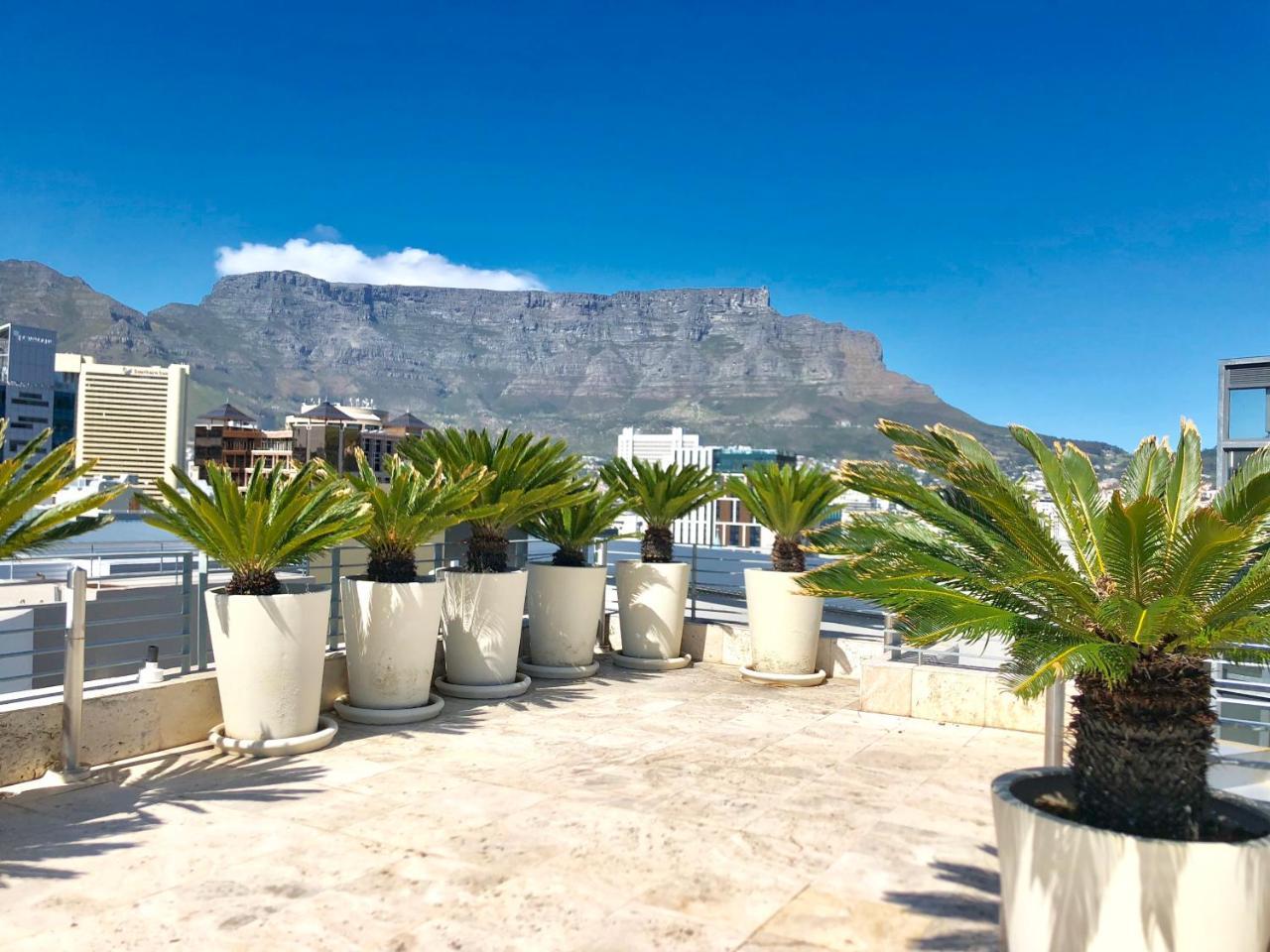 Metropolis Luxury Apartments Cape Town Exterior foto